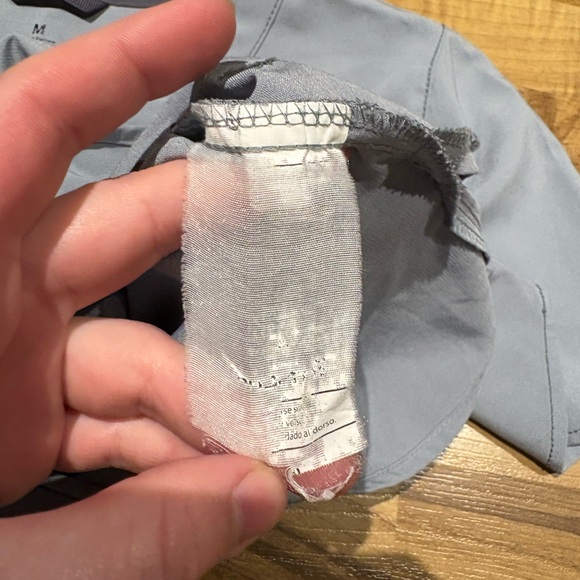 Carhartt Women's Cross Flex Y-Neck Scrub Top Size Medium Grey - Picture 6 of 9